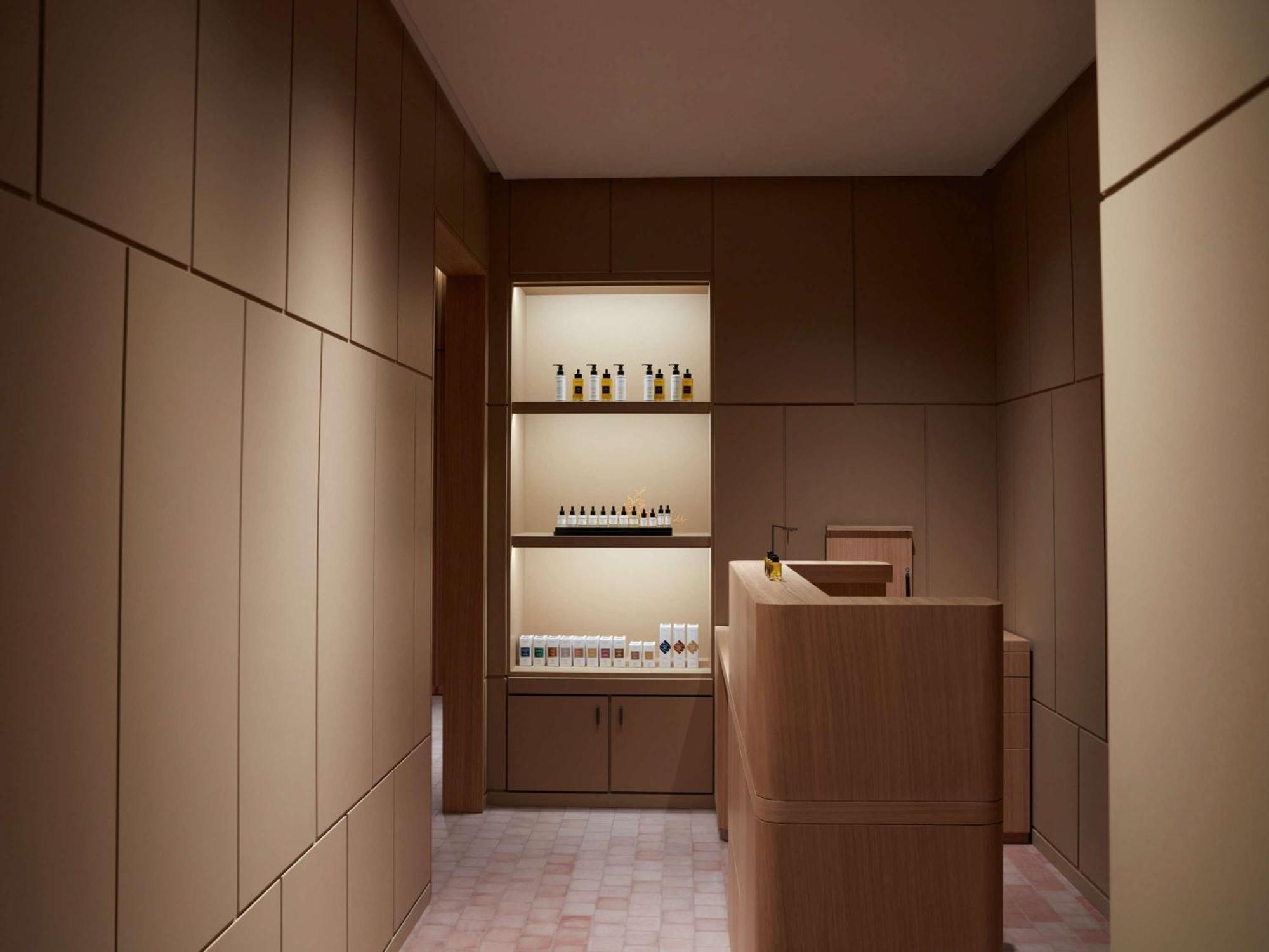 So/ Paris Hotel Ngoại thất bức ảnh Aesop, Paris